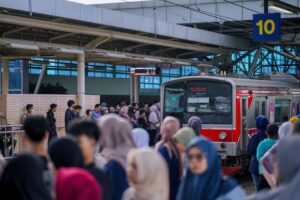 Penumpang KRL Cikarang Tembus 85 Juta, Layanan Bakal Diperluas ke Cikampek
