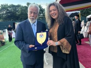 BNPP RI Serahkan Cenderamata ke Presiden & PM Timor Leste